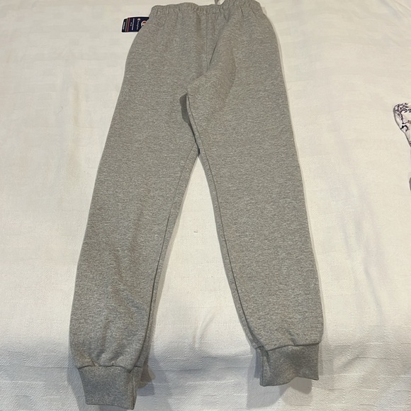 NWT Gray Champion sweats - Picture 4 of 5